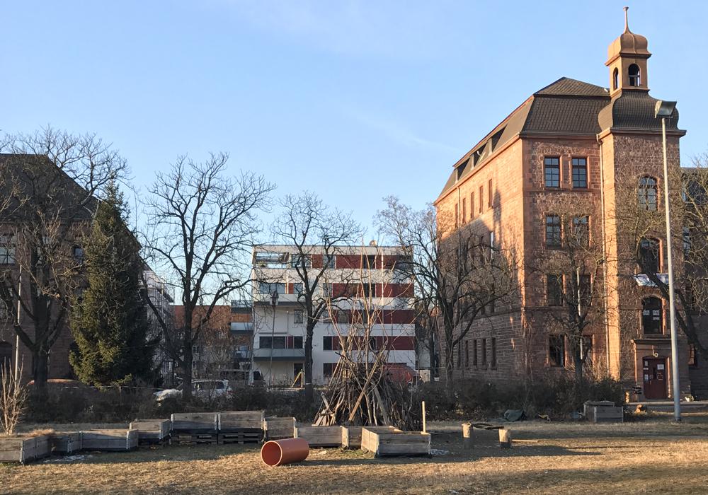 Die Gebäude und Struktur der historischen Kaserne ist denkmalgeschützt.